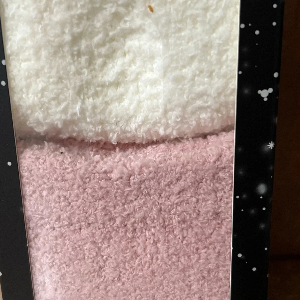 Cuddl Duds Cozy Crew Socks - Pink and Cream